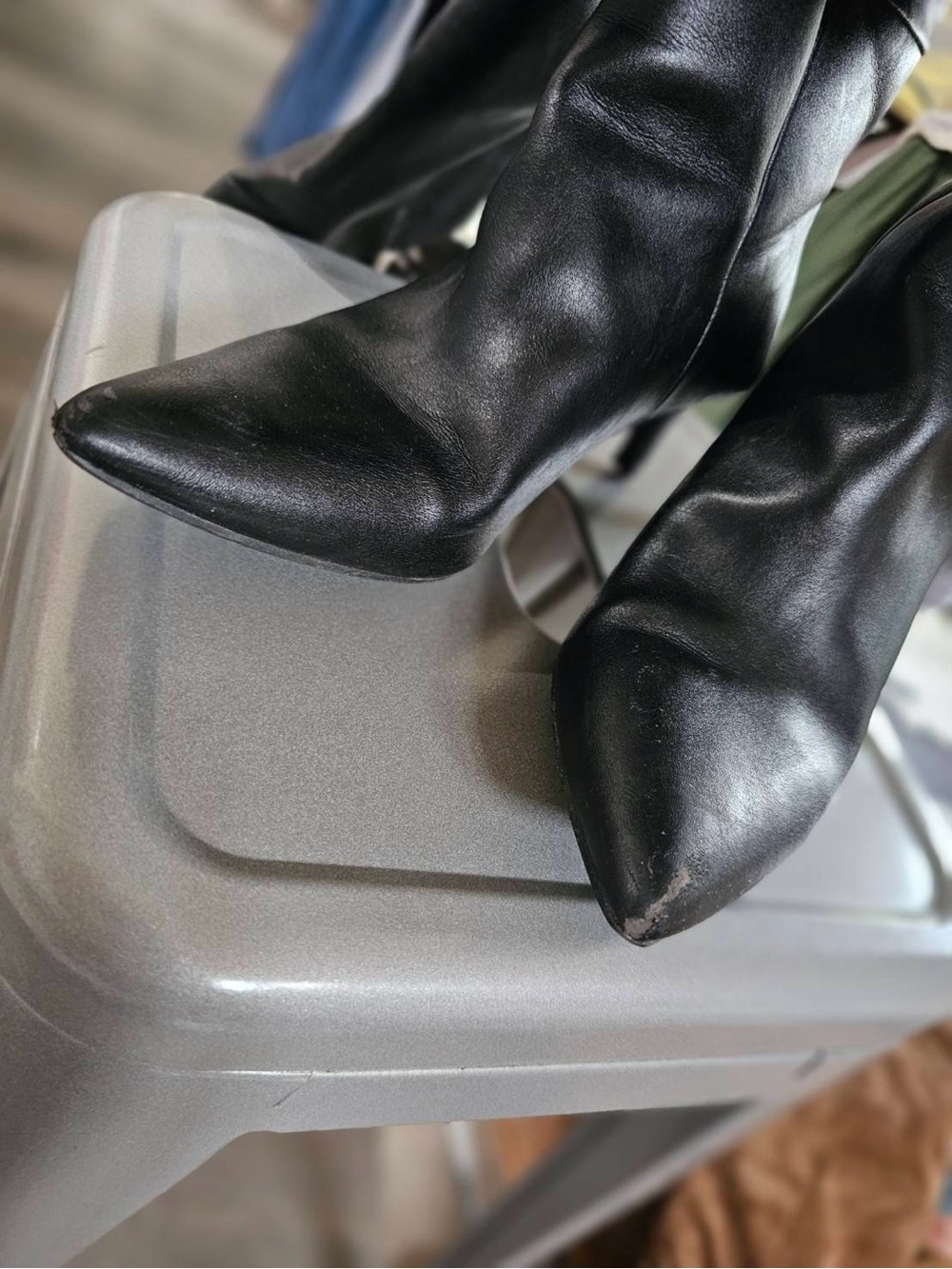 Classic black boot 1.5 inch heel